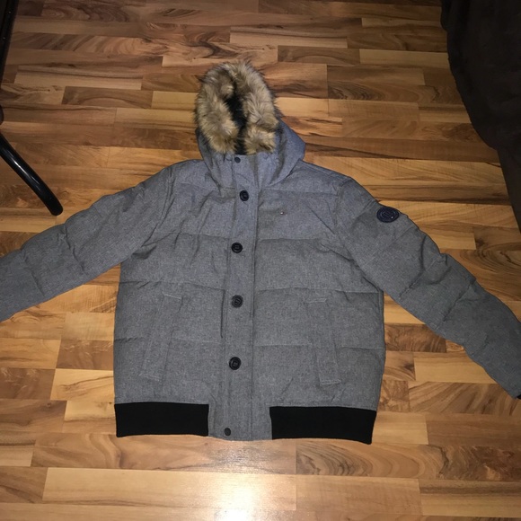 ** Tommy Hilfiger Winter Coat New ** - Picture 1 of 4